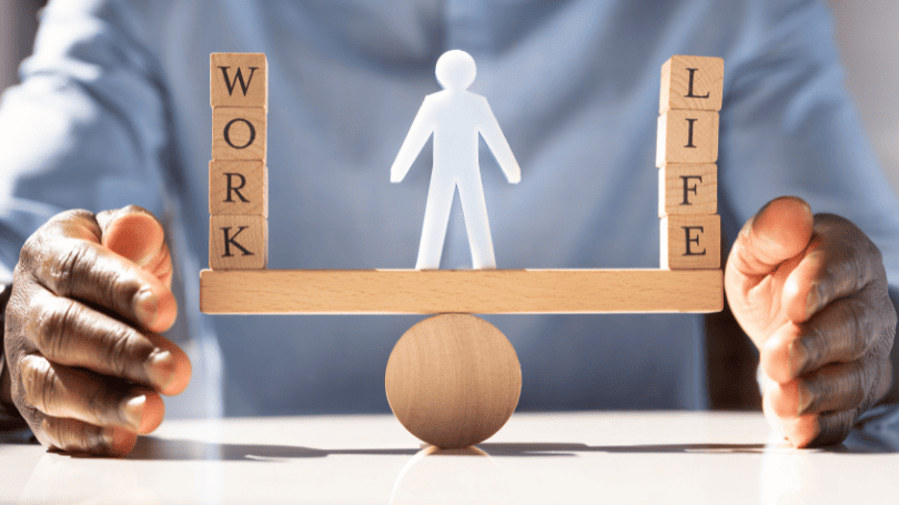 CANVA - Pais Profissionais_ Equilíbrio vida pessoal e trabalho